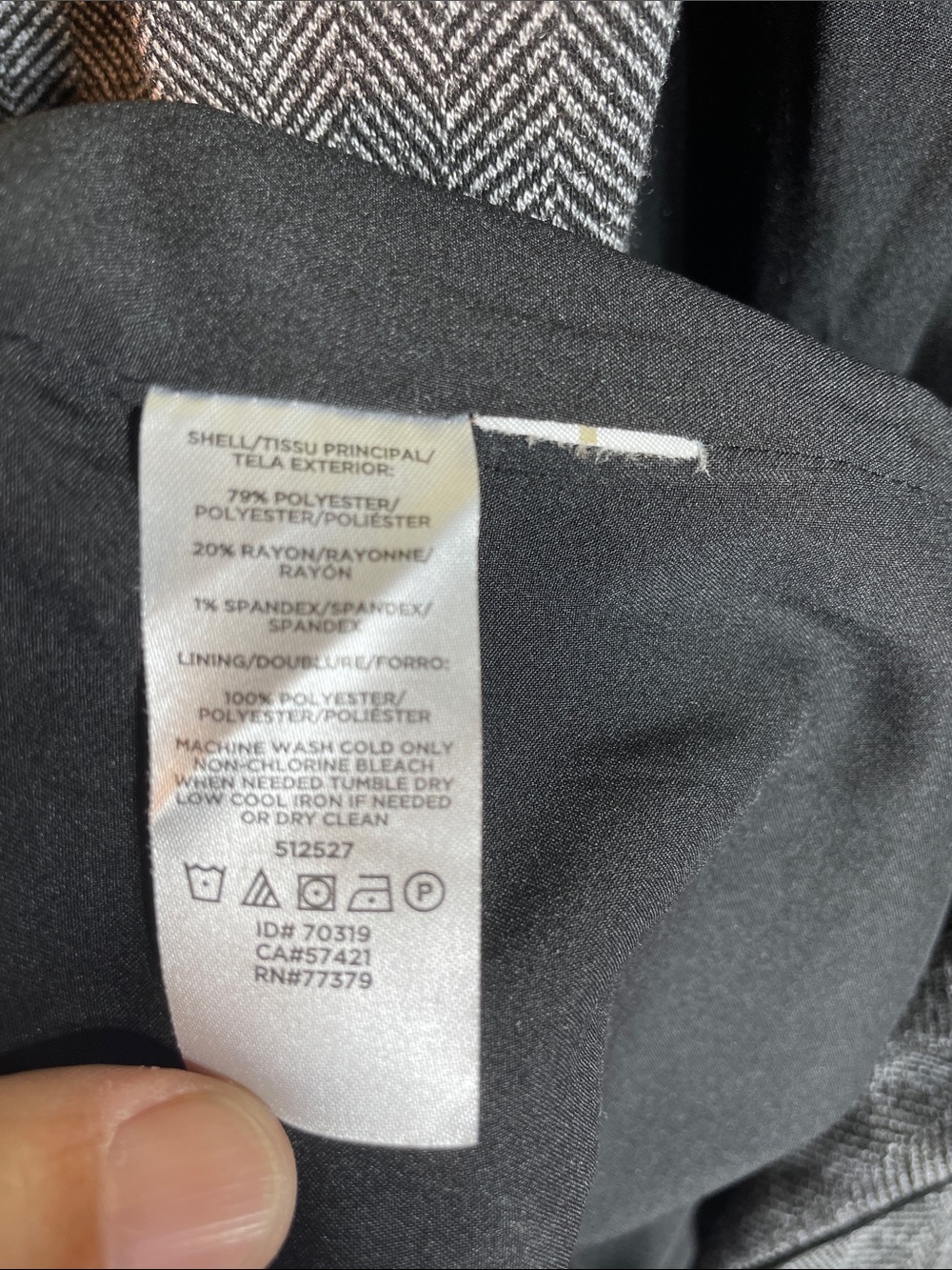 Ann Taylor Petites Herringbone Classic Gray & White Blazer & Pant Suit, 4P, 00P - Picture 11 of 12
